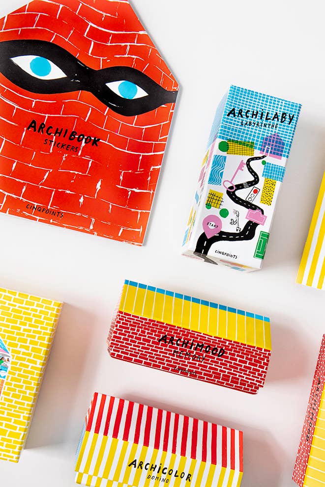 Cinqpoints - Wholesale Coloring & Activity Book - Kids & Baby - Christmas Holidays coloring and stickers book for children9