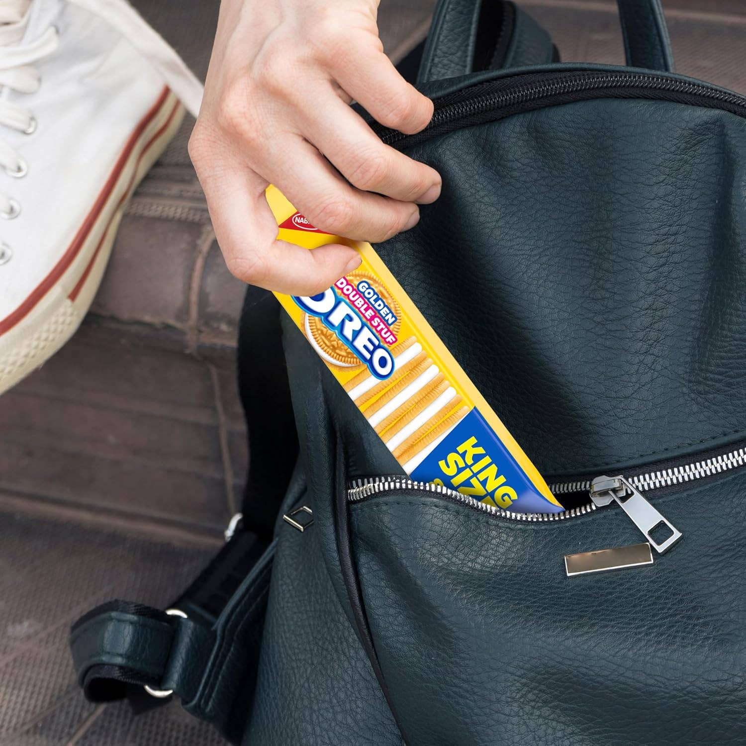 Snacky Candy - Vendita all'ingrosso Biscotti - Oreo Golden Double Stuff King Size 4,1 oz 12 confezioni7