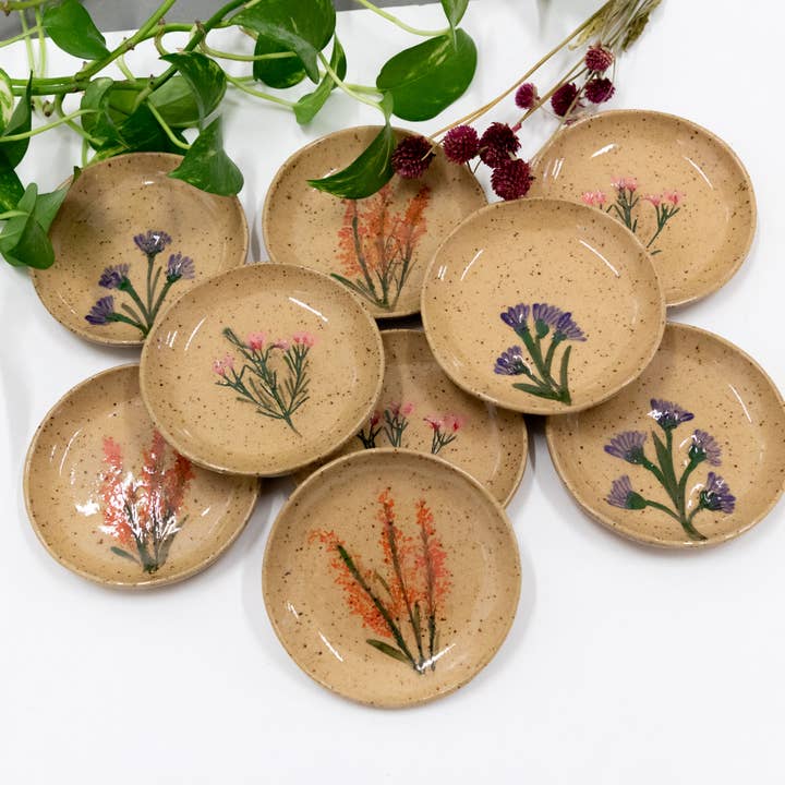 Tara Kothari - Wholesale Jewelry Dish - Rustic Wildflower Handmade Pressed Flower Jewelry Dish3