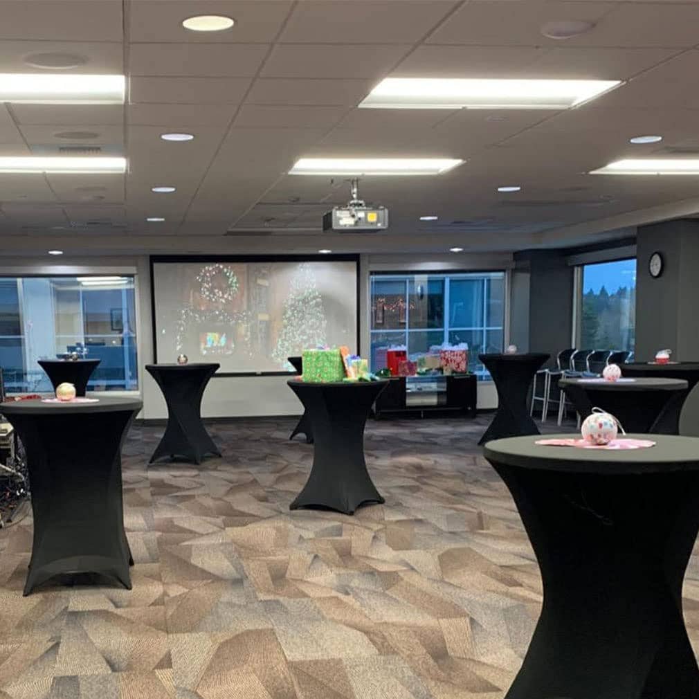  pc Black Spandex Cocktail Table Cover 32 Inch Round 8 Pack Set for wholesale on Faire6