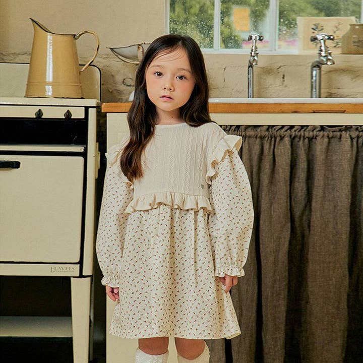 ToTo Heros - Wholesale Dress - Kids - Nana Knit Vest Detail Floral Dress1