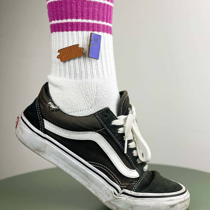 Par de alfileres: Friends para venta al por mayor de Poppin' Tags Design