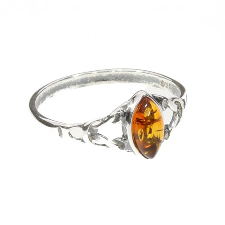 Bague en argent sterling et ambre cognac pour la vente par Amberman