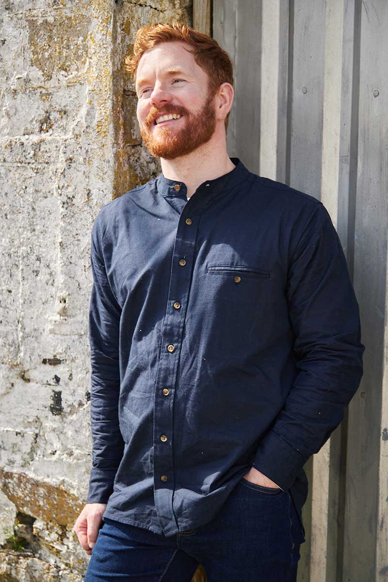 Lee Valley Ireland – wholesale Buttoned-down shirt – Unisex – Irish Collarless Linen Grandad Shirt LN9 Navy4