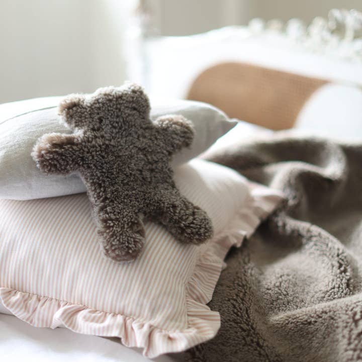 Owen Barry Ltd - Venta al por mayor Compresas de frío/calor - Funda para botella de agua caliente de 0,2 L, color marrón pardo sueco | Flat Eric Jr. de Owen Barry1