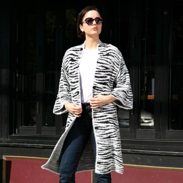 Wona Trading, Inc. - Wholesale Cardigan - Women's - Tiger Zebra Leopard Patterned Bell Sleeves Cardigan