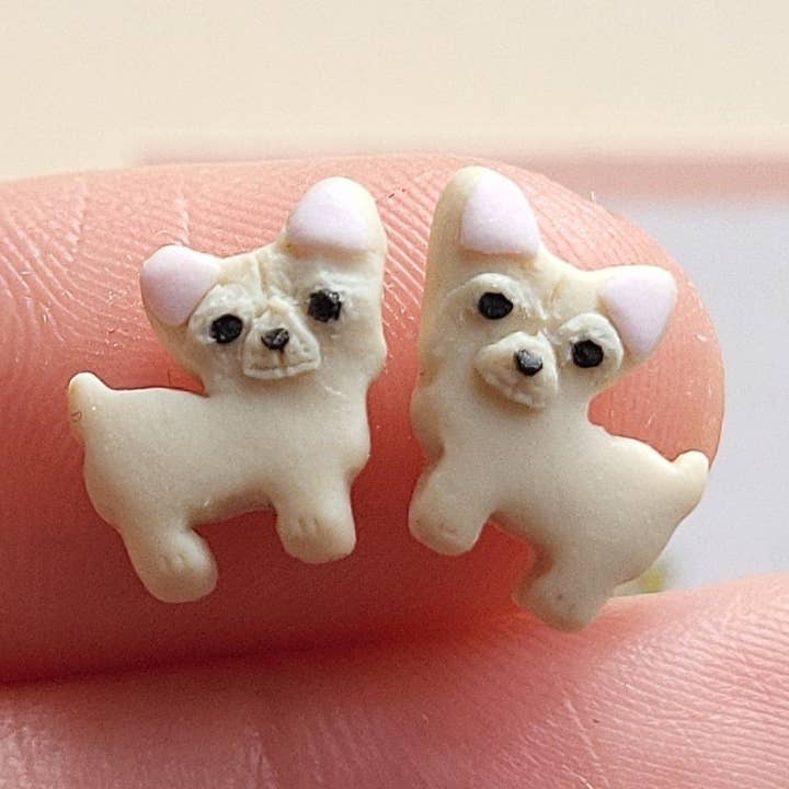 Pendientes de Chihuahua Pequeño • Pendientes de Perro Adorables para venta al por mayor de NoomCottageClay