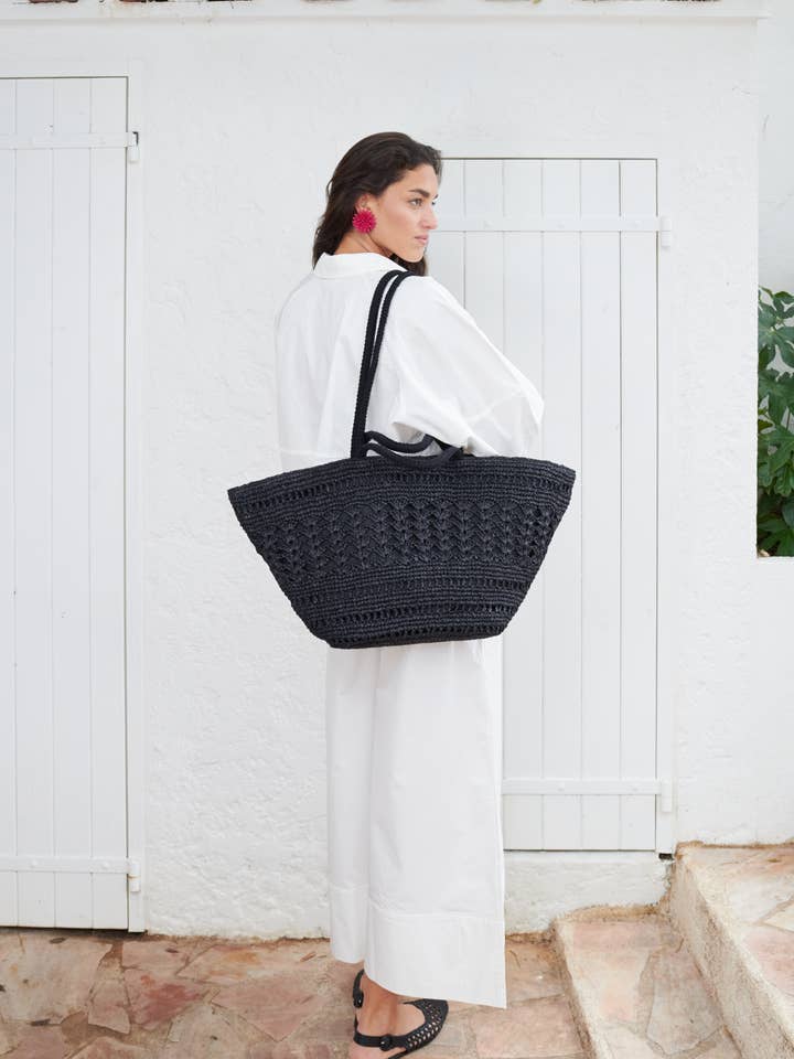 MAXI BLACK RAFFIA TOTE ALBERTINE for wholesale by Maradji