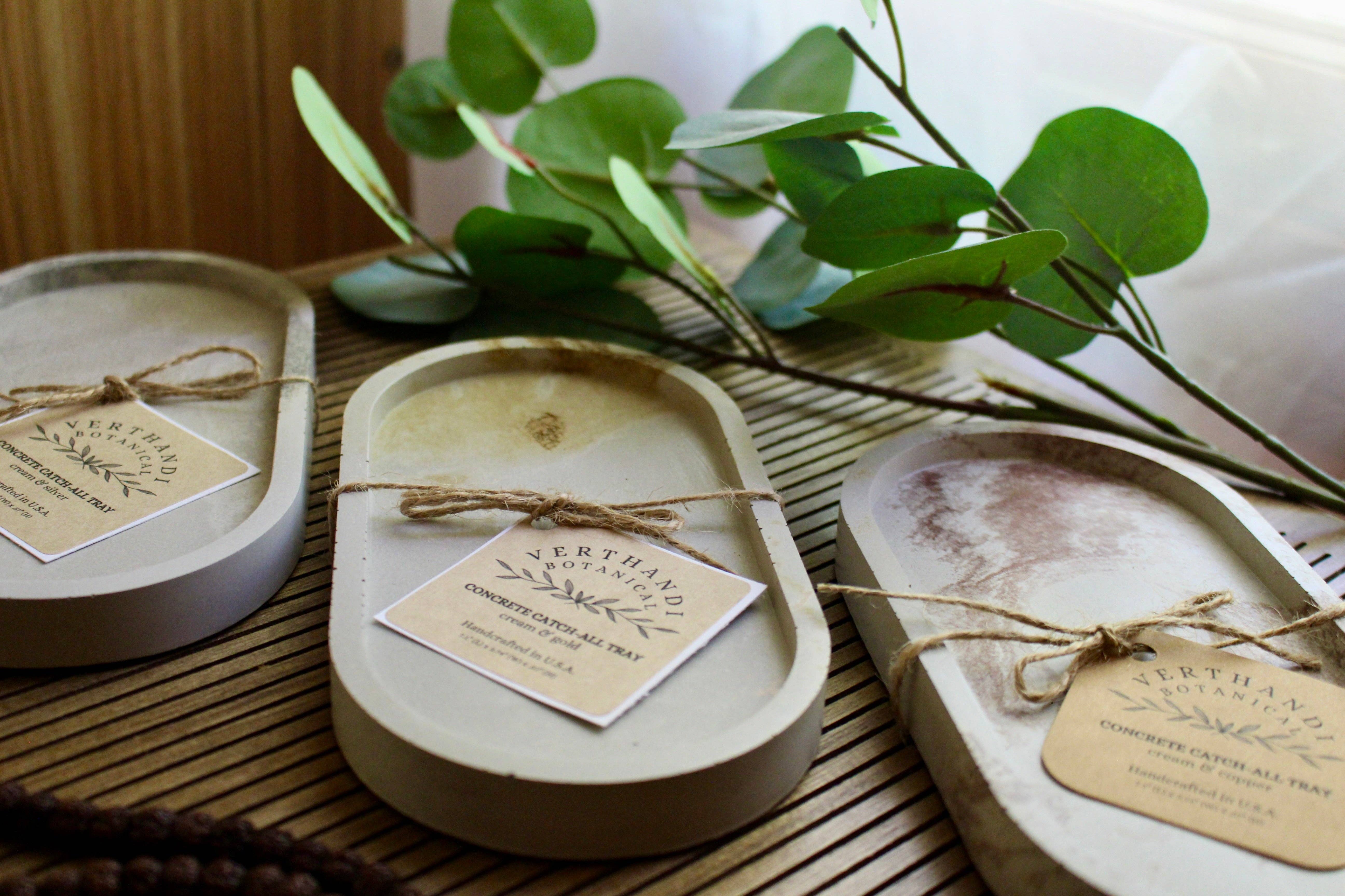 Verthandi Botanical - Wholesale Decorative Tray - CONCRETE OVAL TRAY2