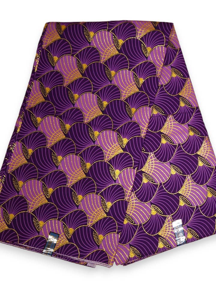 6 Yards - Afrikanskt tryckt tyg - Exklusiva dekorerade glittereffekter 100% bomull - GL-4013 Lila Guld för wholesale av AfricanFabs
