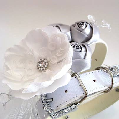 Hondenhalsband met bloemen | The Amour voor wholesale door House of FurBaby