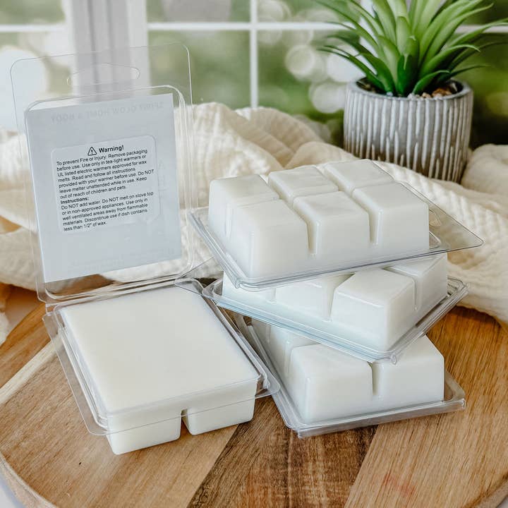 Spirit Glow Home & Body Essentials - Wholesale Wax Melt - Mint & Eucalyptus Soy Wax Melts1