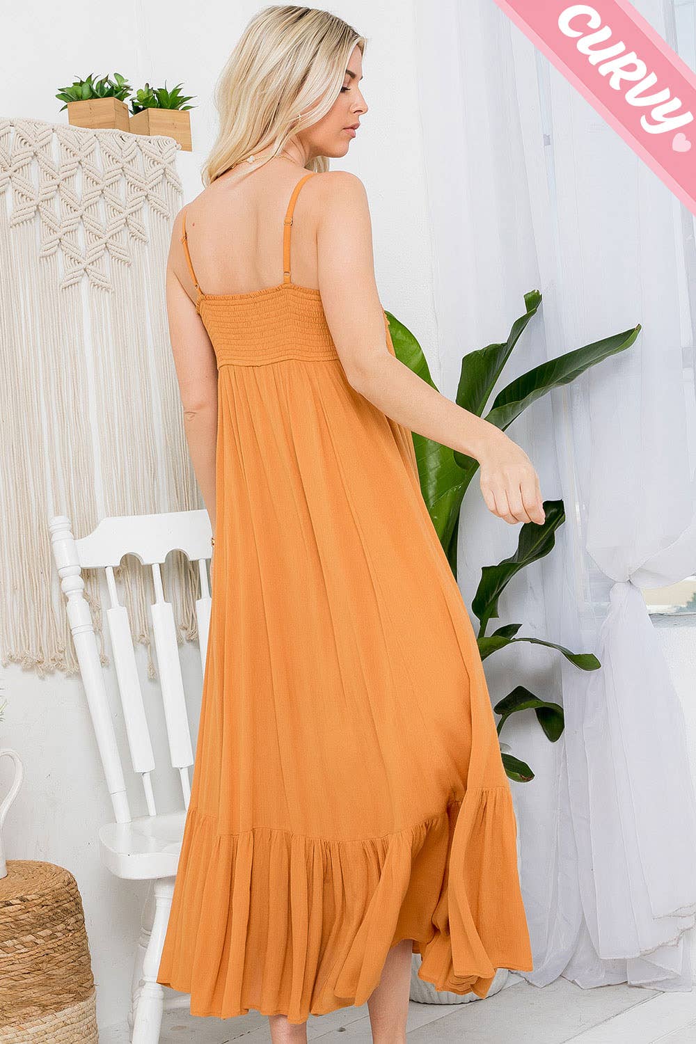 Sweet Lovely by Jen – Großhandel Kleid – Damen – MAXIKLEID AUS SEIDE MIT GESMOKTEM BUTTON-DOWN IN ÜBERGRÖSSE38