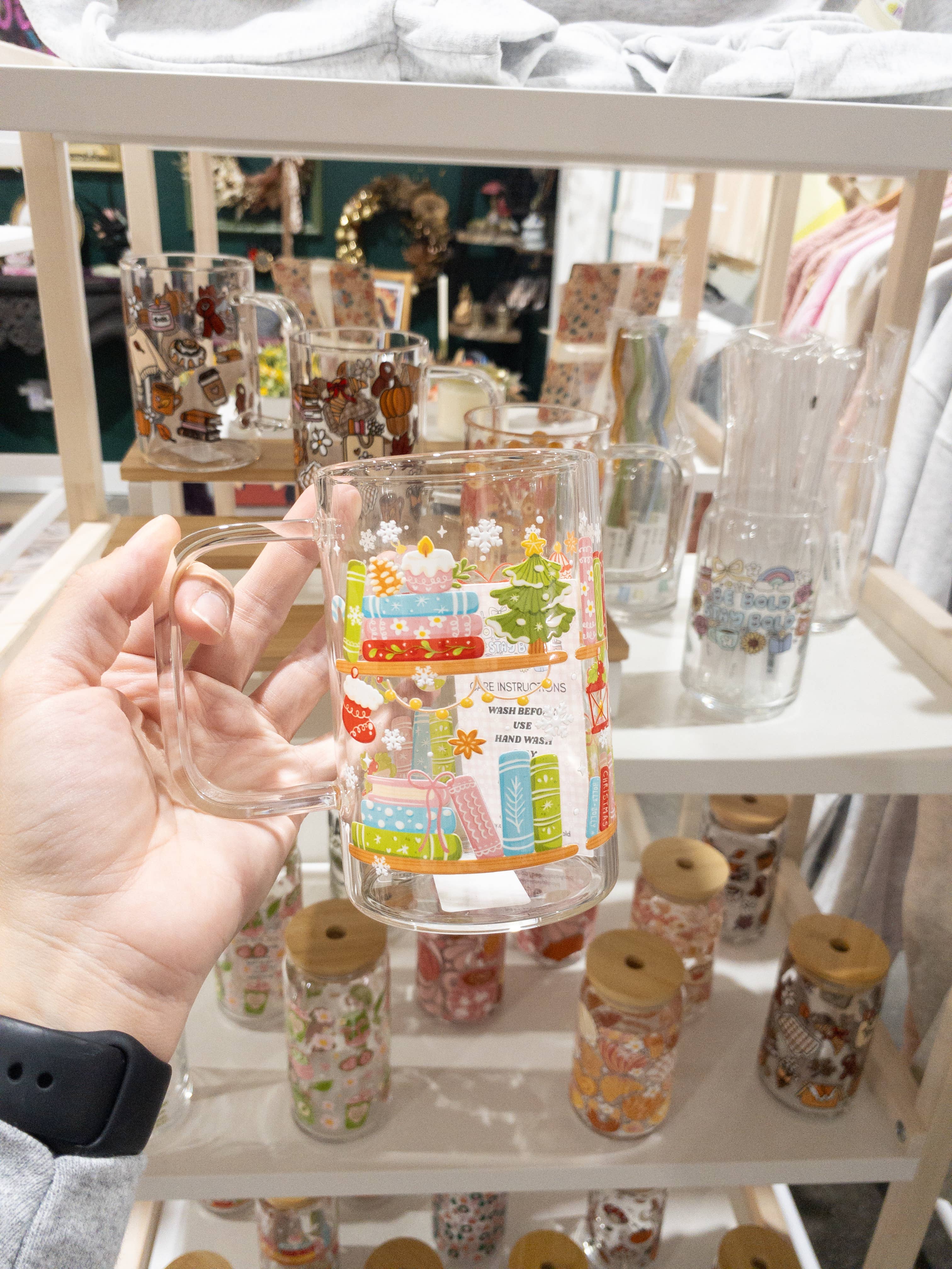 Be Bold Stay Bold – wholesale Coffee mug – Holiday Book Lover Glass Mug — 18 oz
1