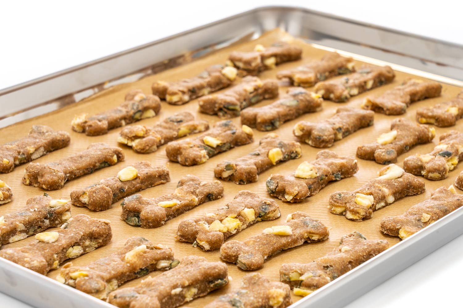 Dog By The Hob – wholesale Pet treats – Dog – Banana & Pumpkin Dog Cookie Making Kit (Dog By The Hob)1