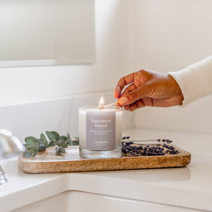 Île de Vancouver pour la vente par Cordova Candle Co.