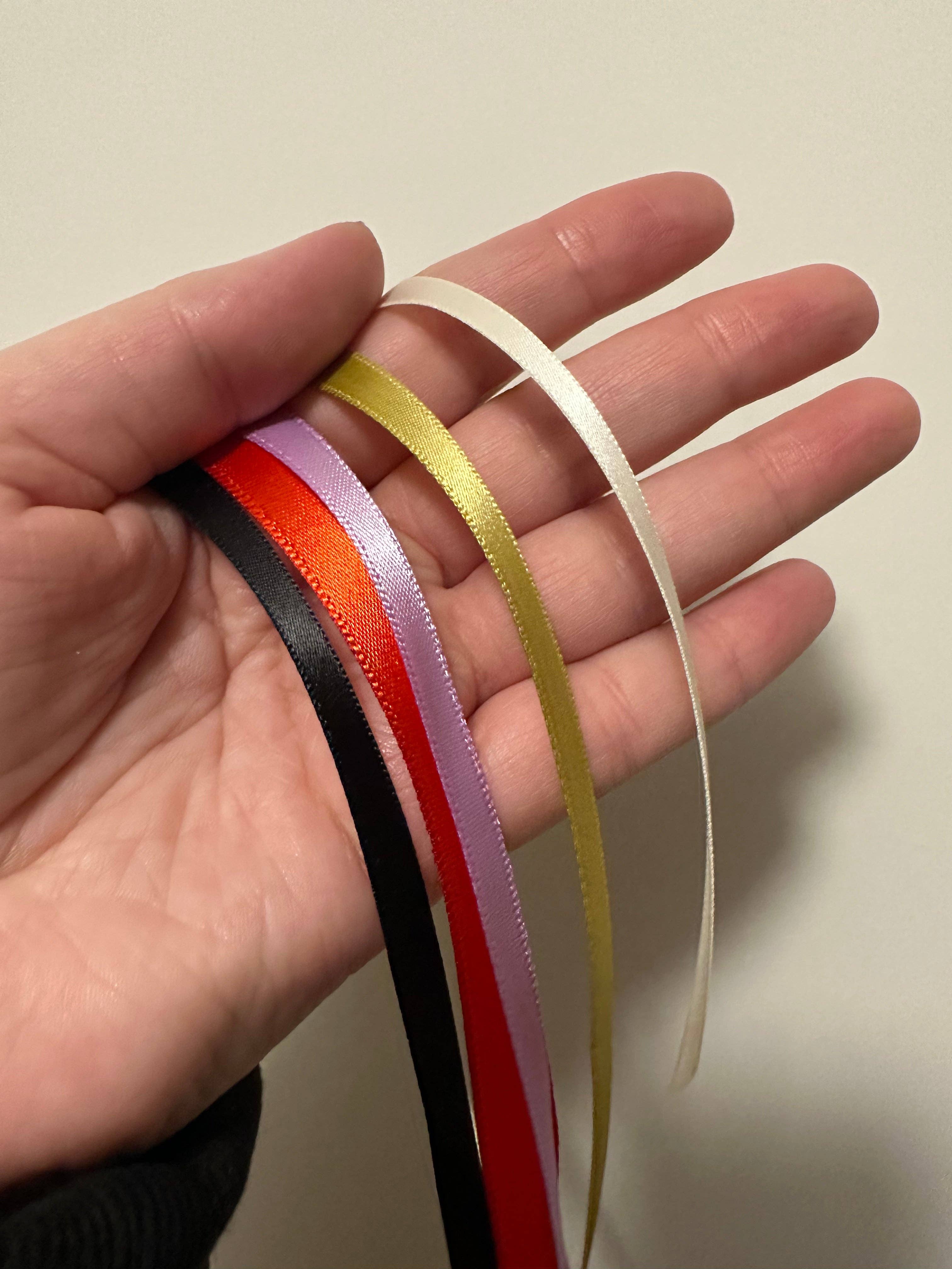 Stacy Marie Stranzl - Vente Objets de décoration - Ornement en céramique pour livres2