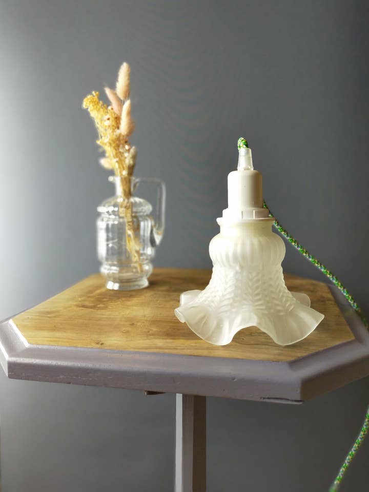 Tulip lamp in glass and decorated cable - Jeanne Barret for wholesale by Le Siècle des Lumières