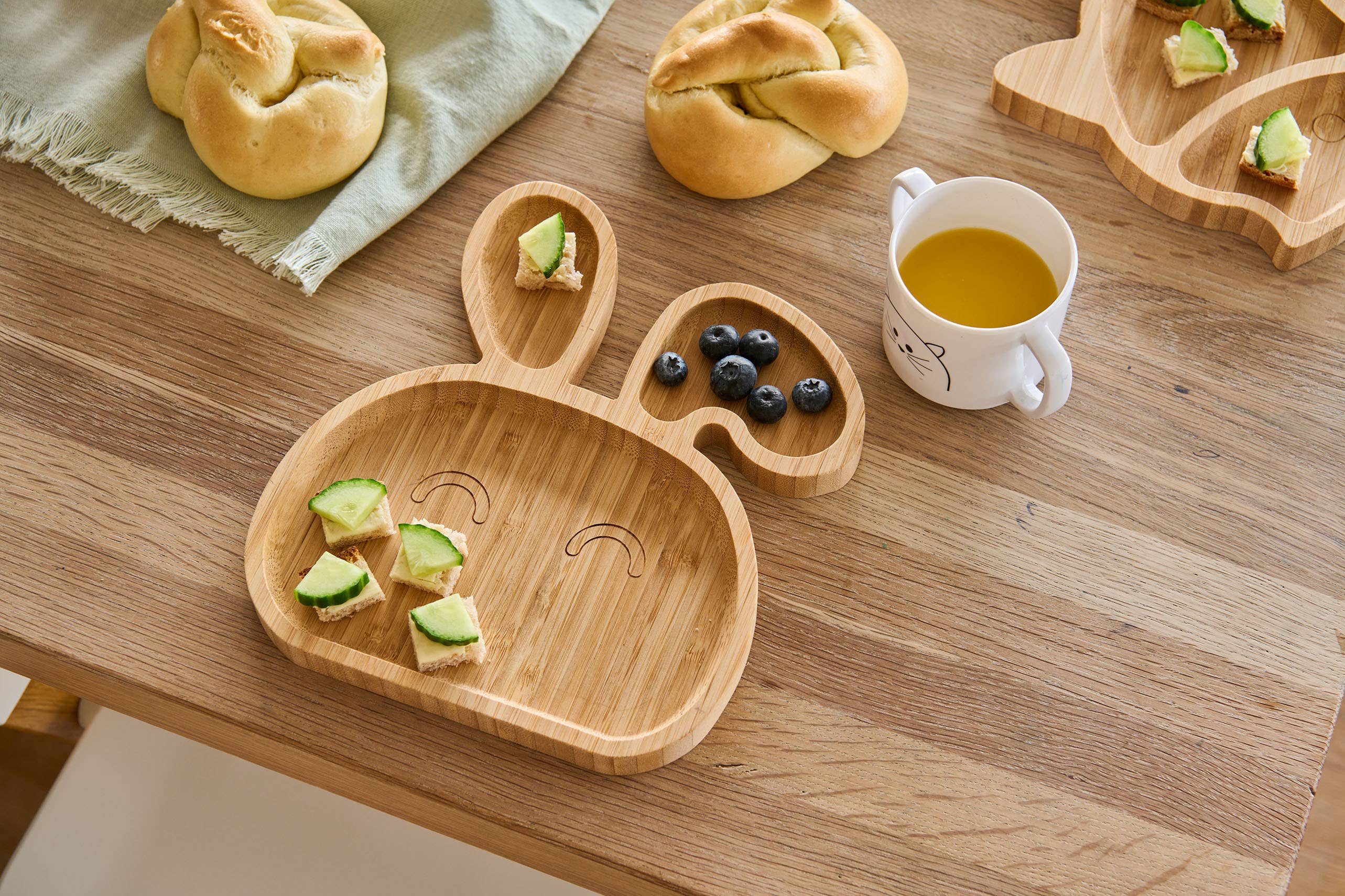 Zeller Present - Wholesale Serving Tray - Snack plate "Rabbit", Bamboo FSC 100%1