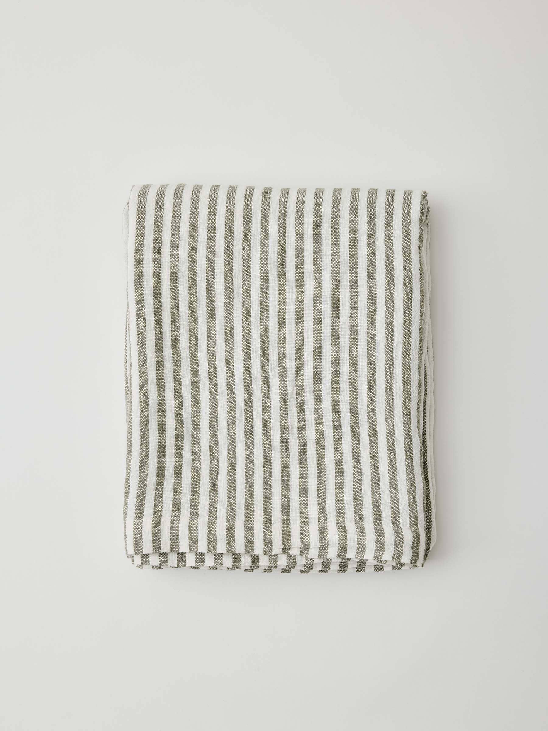 Tell Me More - Wholesale Tablecloth - Leon tablecloth 145x1452