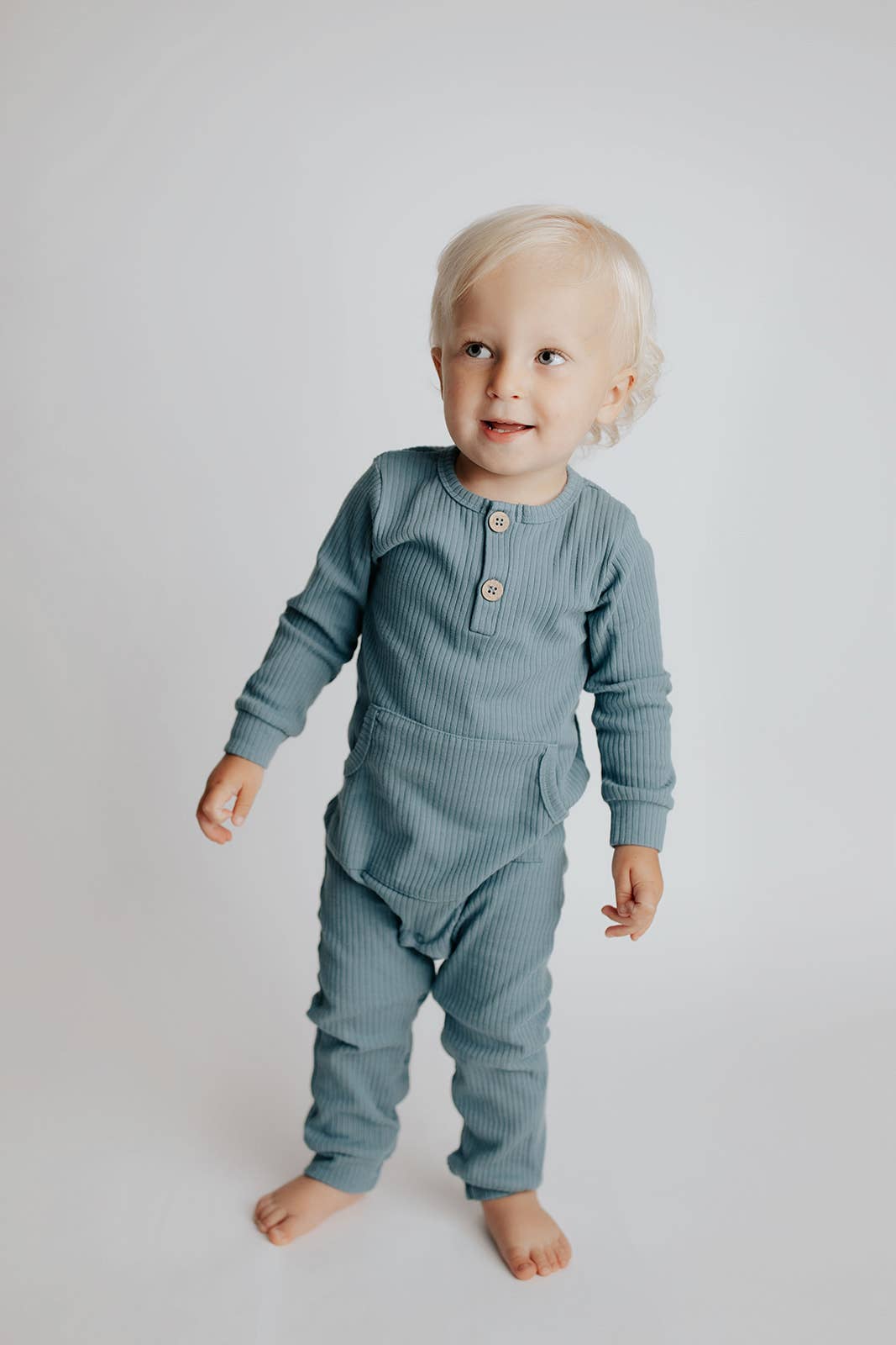 Three Little Tots - Wholesale Rompertje - Baby - Baby ribgebreide romper met zakken59