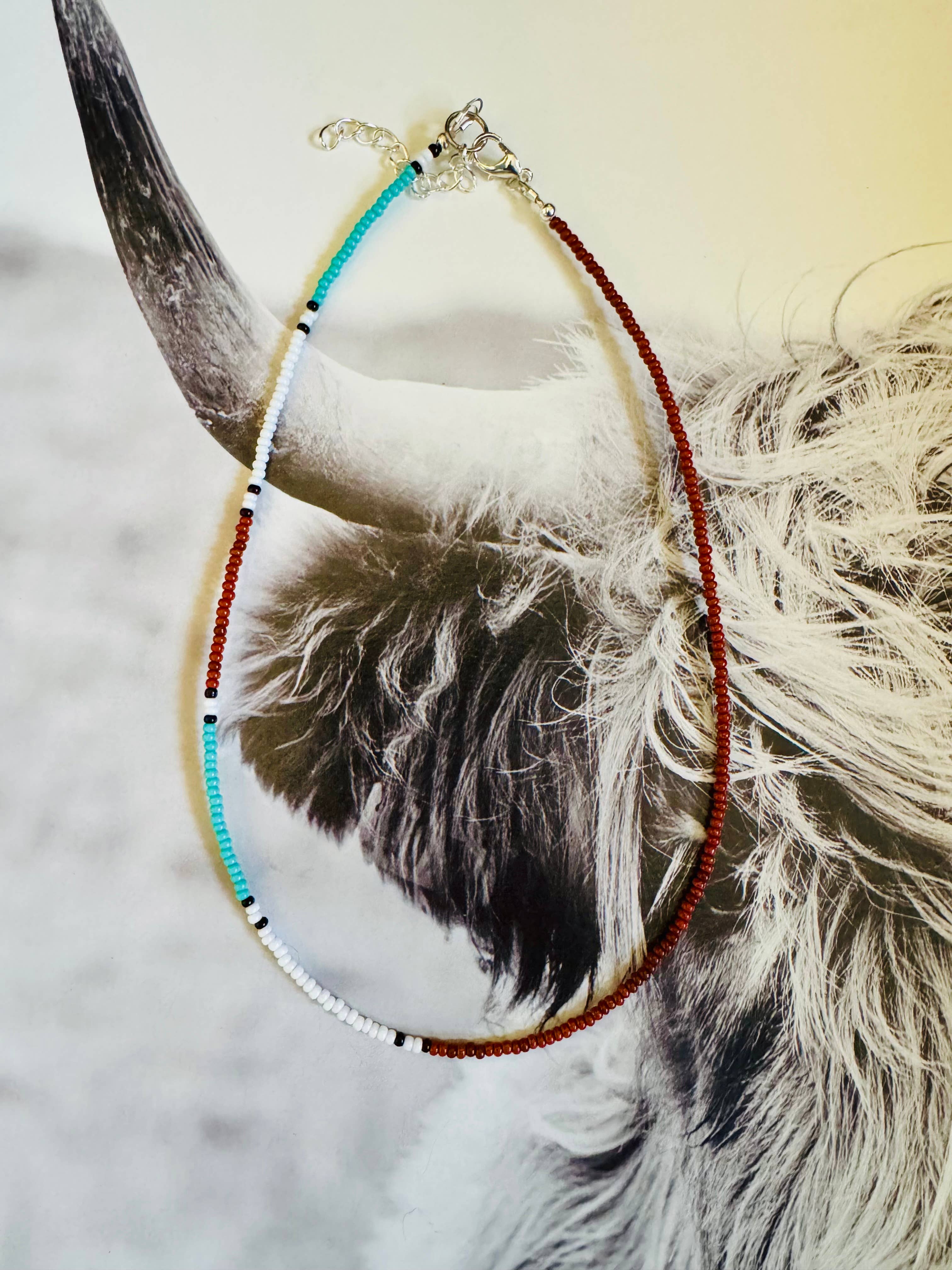 Wild Hancock Creations – Engroshandel Choker/colliers – Vestlig perlehalskæde/ Boho choker/ Lille choker1