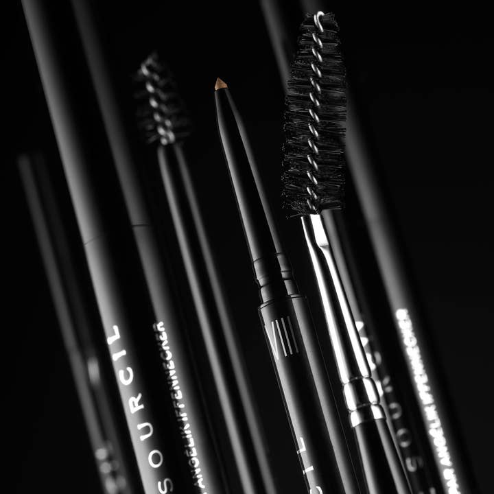 LE SOURCIL par Angélik Iffennecker - Wholesale Eyelash/Brow Serum - WATERPROOF GEL FIXATOR