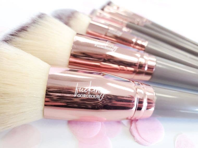 tcbco - Vendita all'ingrosso Set di pennelli da trucco - Fucking Gorgeous set di pennelli per trucco1