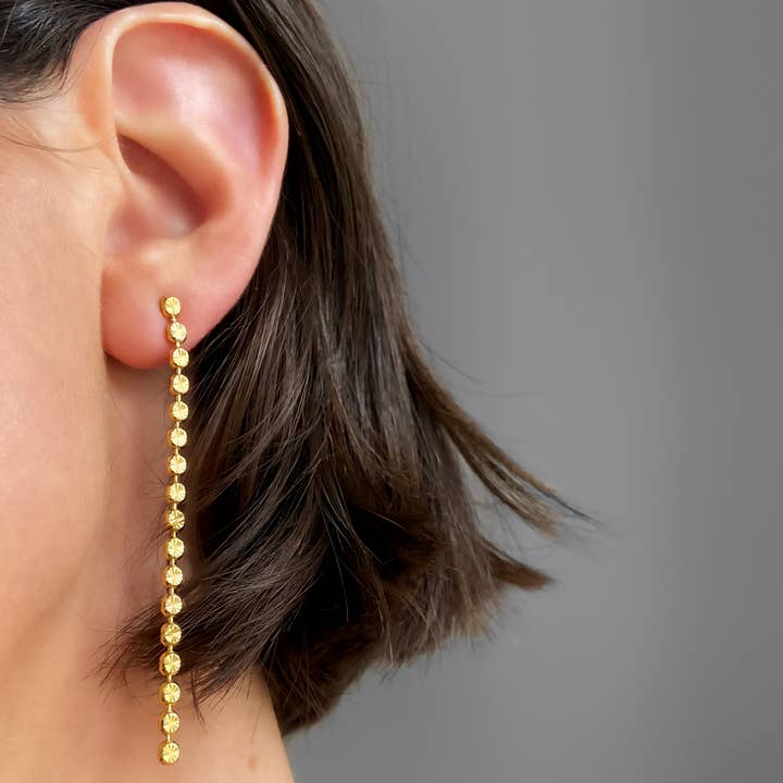 HELLES - Wholesale Dangle Earrings - LIGHT LOOPS1