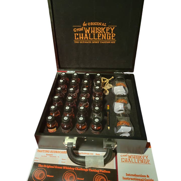 The Original Great Whiskey Challenge - Venta al por mayor Calendario de Adviento - Kit de Degustación Muestral de 24 unidades de 1 oz con Empaque en Caja MDF