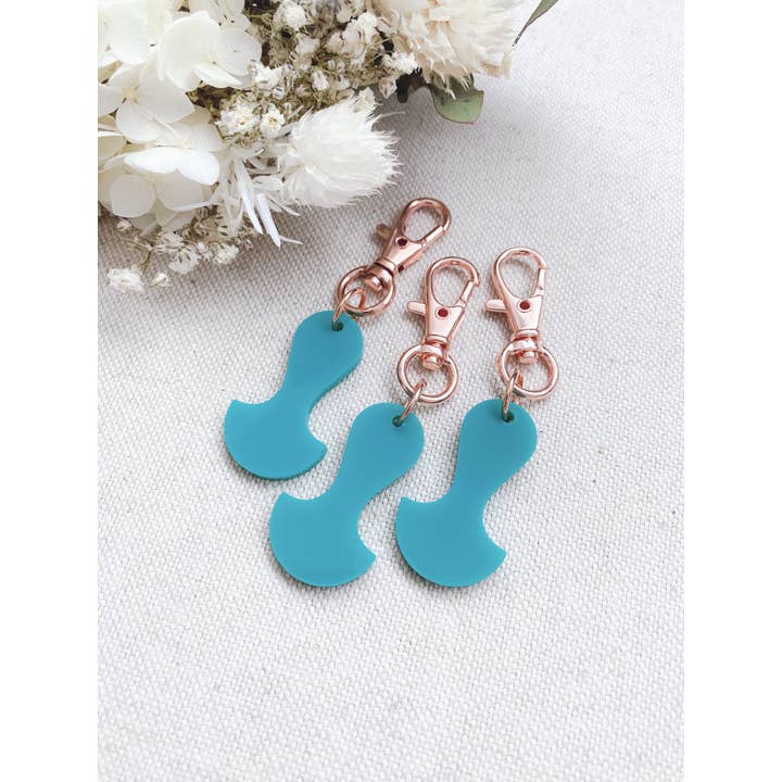 Chuckle & Wood - Wholesale Keychain – Women's - Trolley Tokens - Solid Colour19