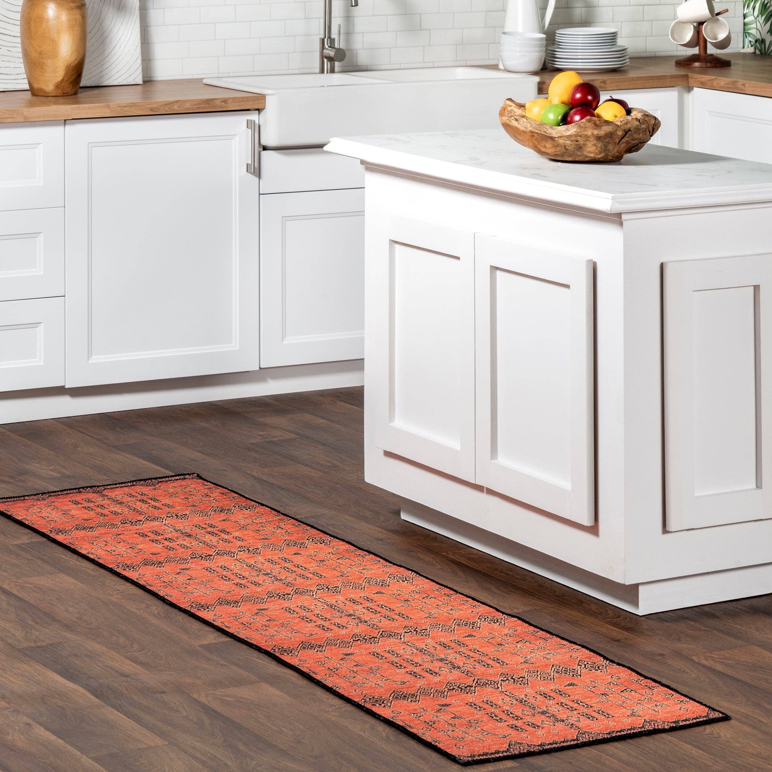 Rust Quincy Cotton-Blend Traditional Area Rug for wholesale on Faire0