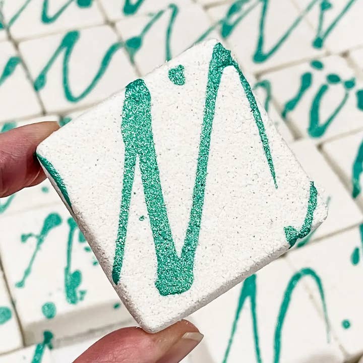 Eucalyptus + Menthe Verte Vapeur de Douche | Comprimé d'Aromathérapie pour la vente par Simply Stated Bath & Body