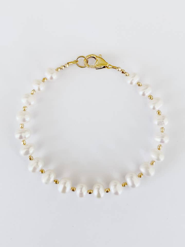 Bergdorf Bracelet for wholesale by Sophie Grace Maui