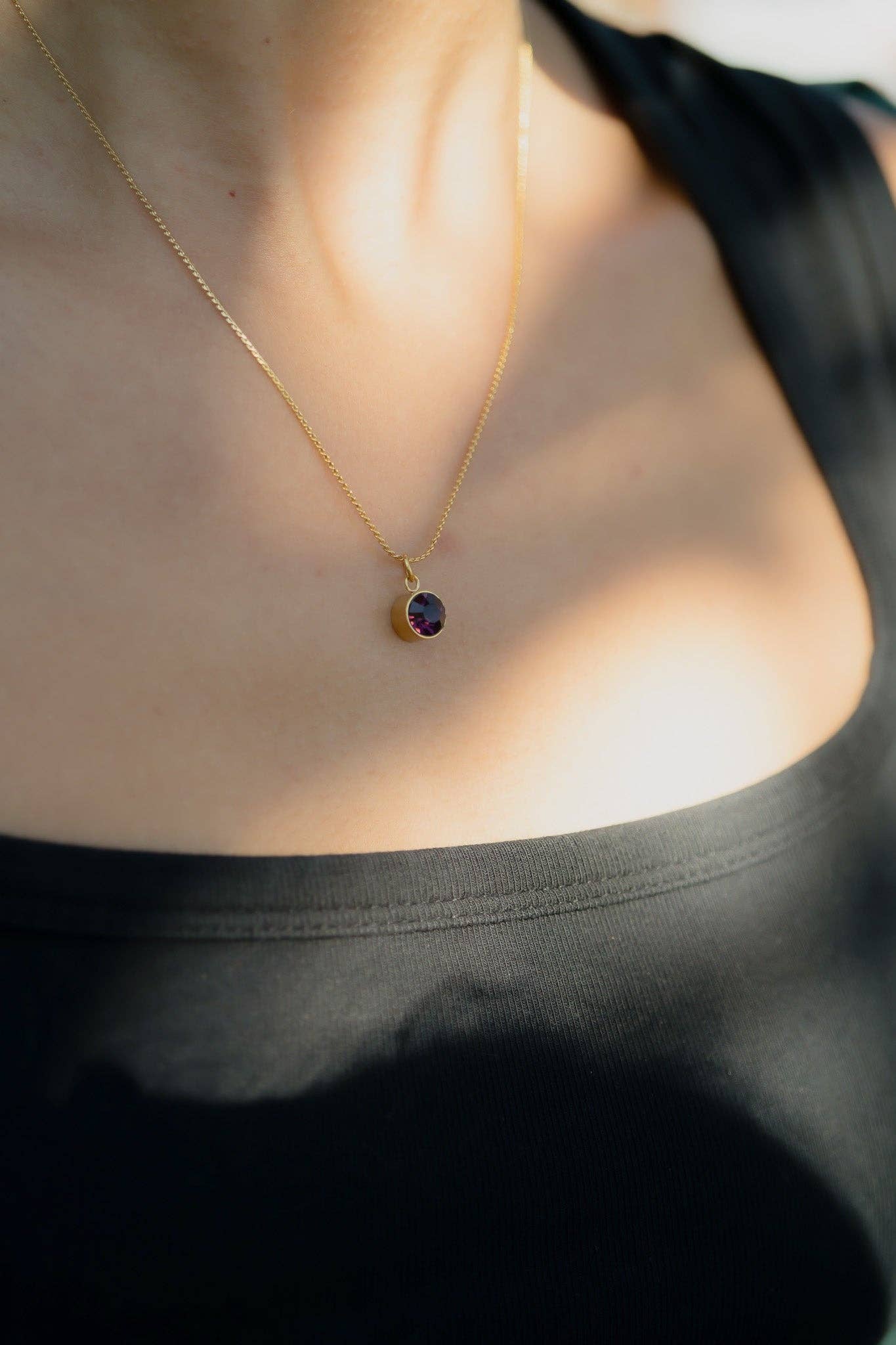 WJW – Engroshandel Vedhæng/charm – 18K Guld PVD Rund Fødselssten Charm (8mm)6