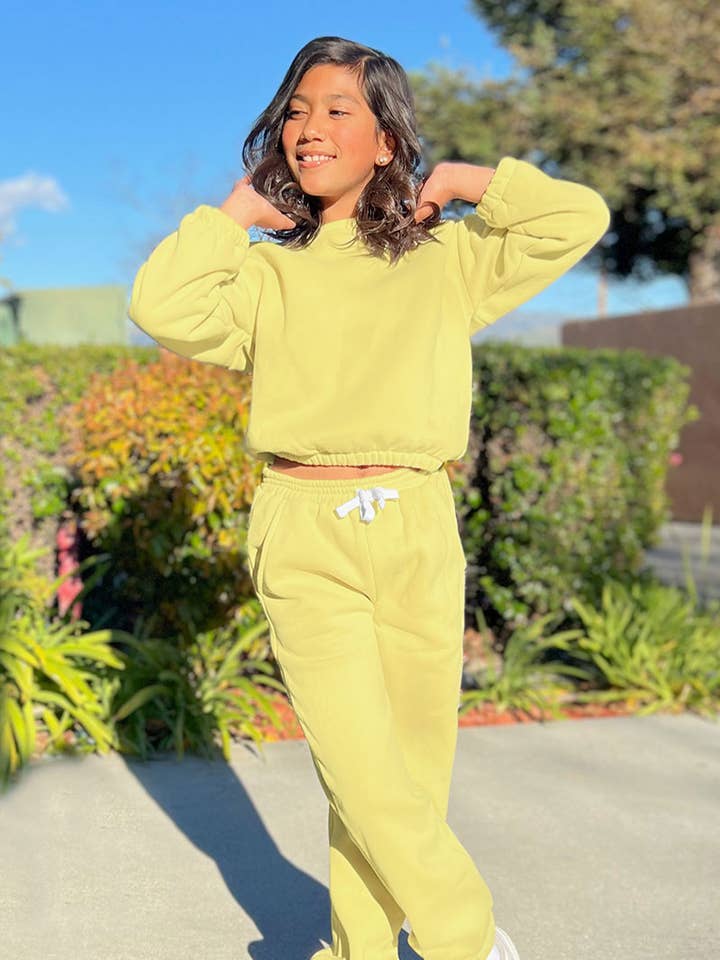 GKSS-22-3002B Girl's 2 pc Pant Jog Set for wholesale by Cutie Patootie Clothing