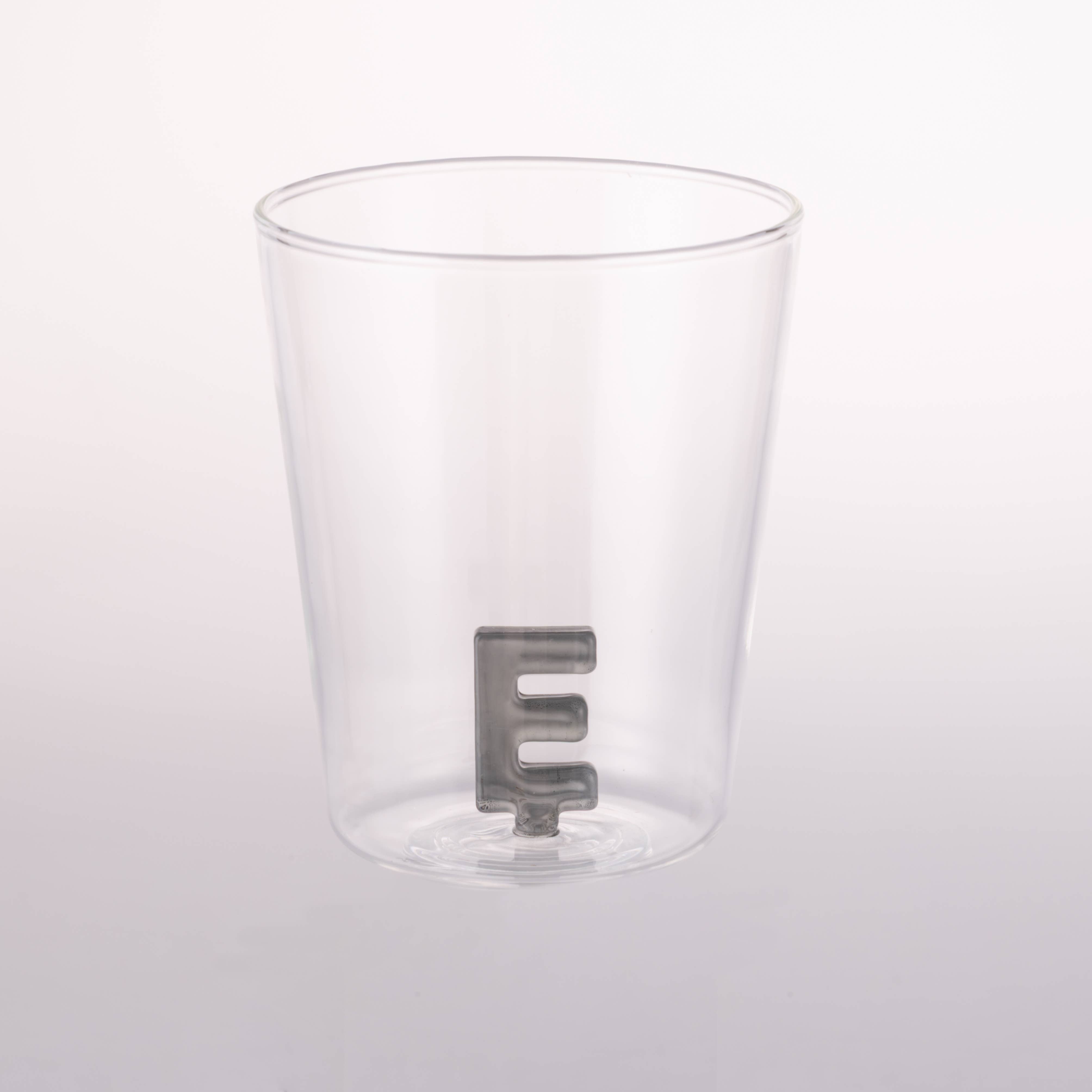 VdE Tivoli 1996 - Wholesale Drinking Glass/Cup - MONOGRAM GLASS LETTER E 3D 420 ML0
