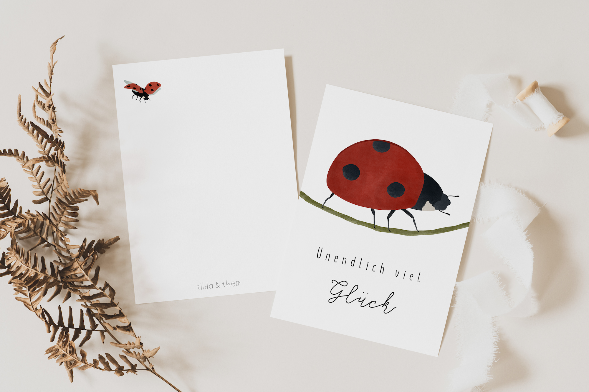 Tilda&Theo - Wholesale Ansichtkaart - Ansichtkaart Geluk - Lieveheersbeestje1