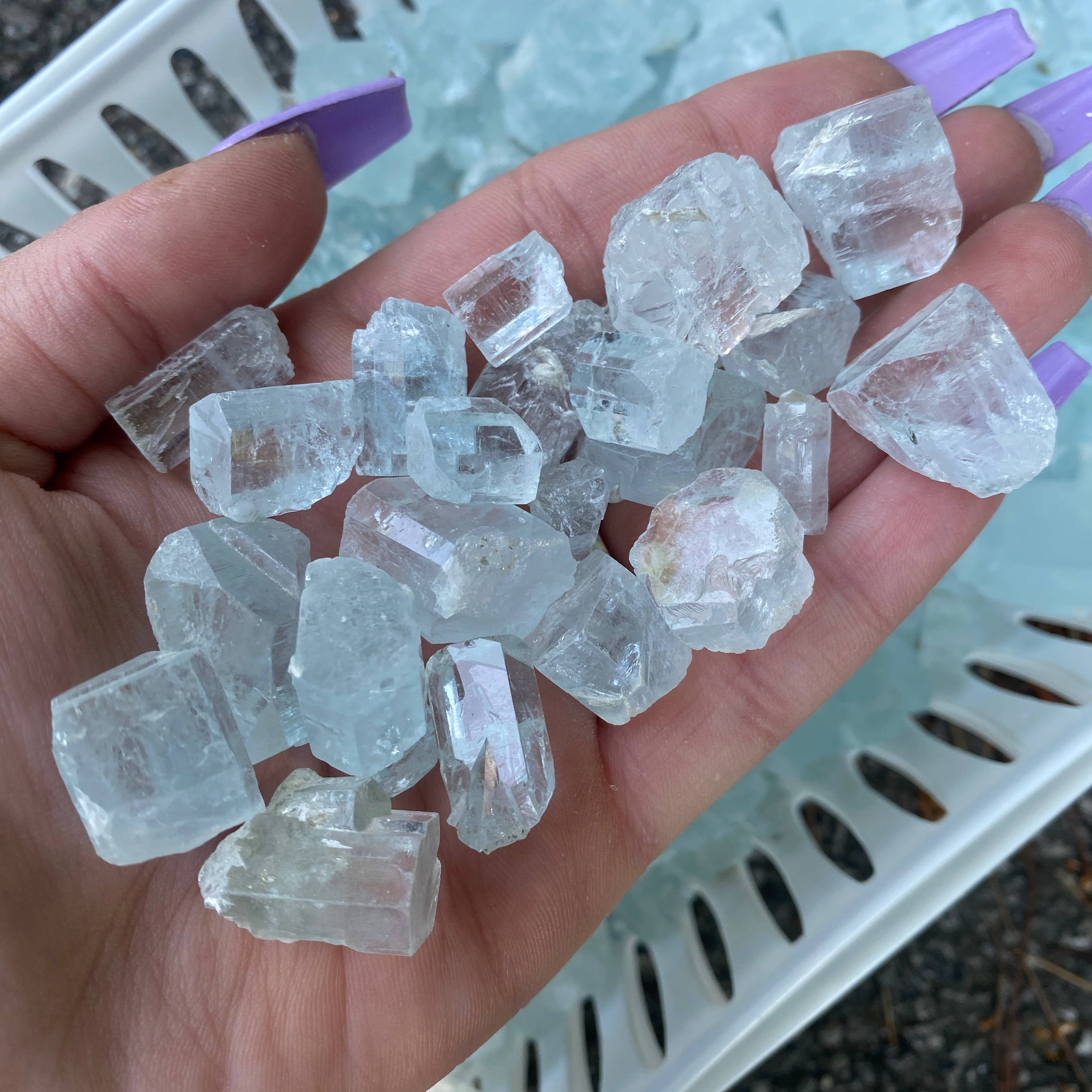 Moon Mountain Gems – wholesale Andlig sten/kristall – Aquamarinprov per gram5