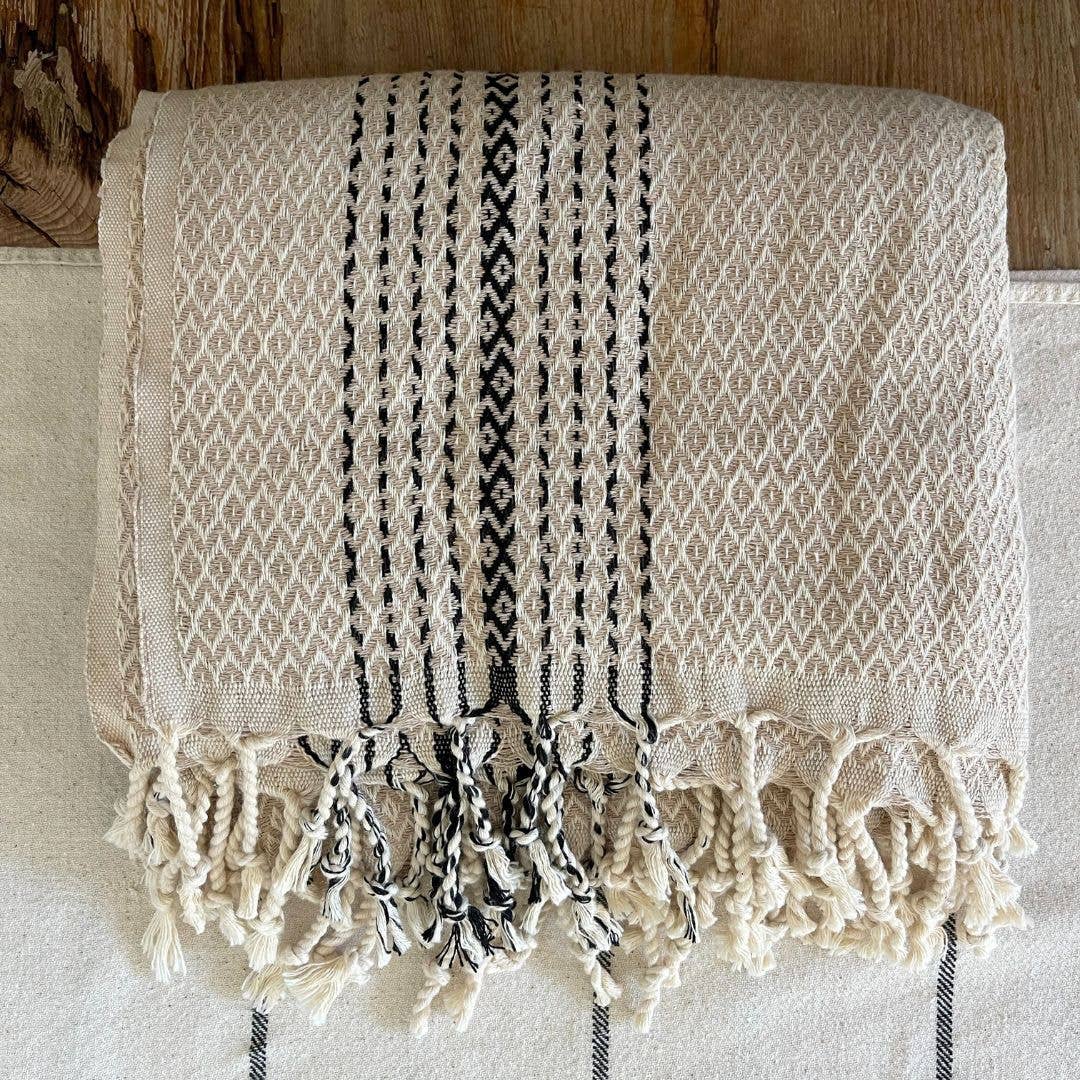Tilley + Me - Wholesale Throw Blanket - Turkish Towel & Throw | Lightweight Cotton + Hand Woven5