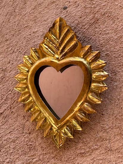 Spejl CLASSIC HEART størrelse S, bronze, guld for engroshandel hos NOMAD BY LIV