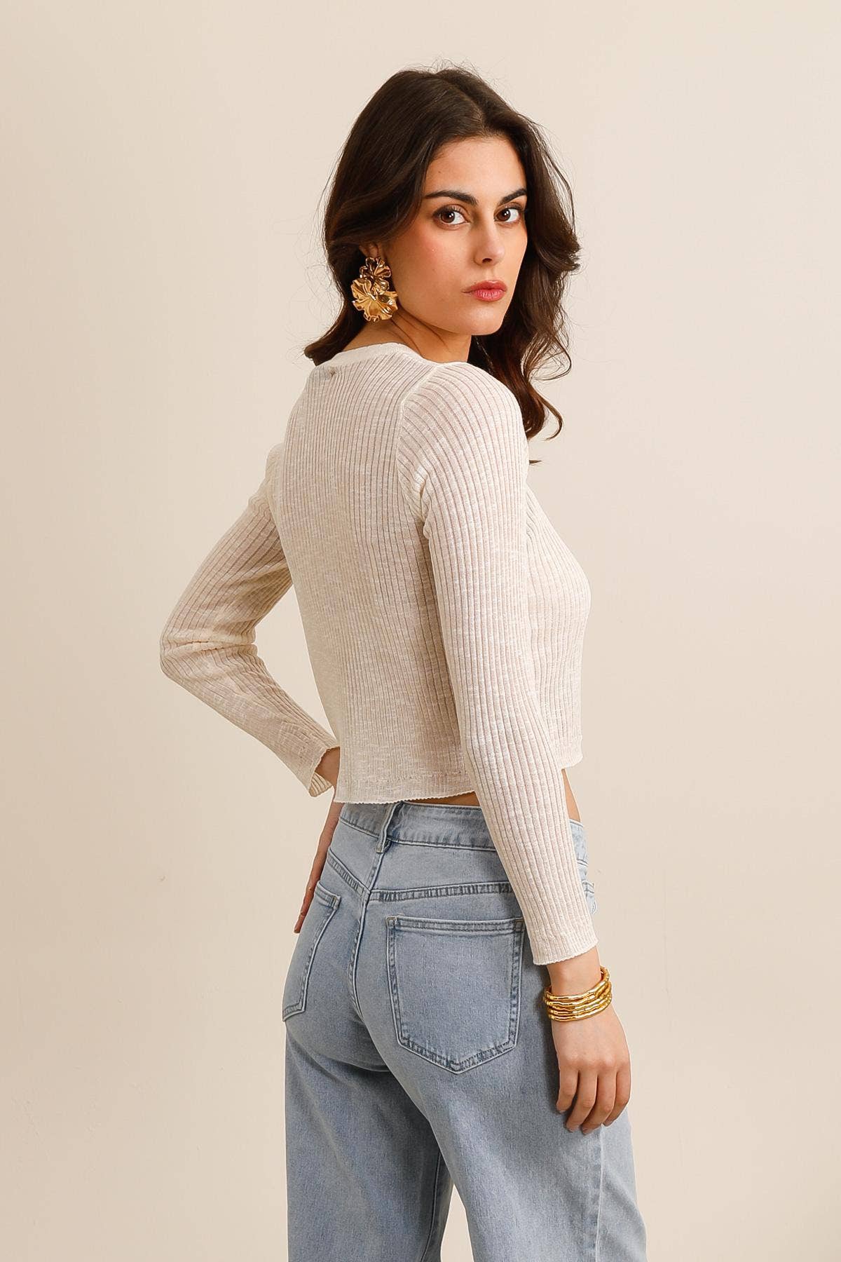 CHOKLATE PARIS - Wholesale Cardigan - Dames - Fijngebreid geribd vest met V-hals - 87922