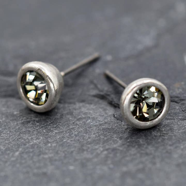 Fijne oorstekers voor wholesale door Tempest Designs