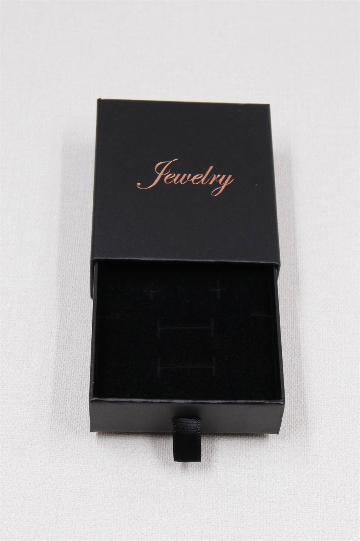 BELLISSIMA BIJOUX - Wholesale Jewelry Box/Organizer - Compact Jewelry Box - Elegance and Practicality13