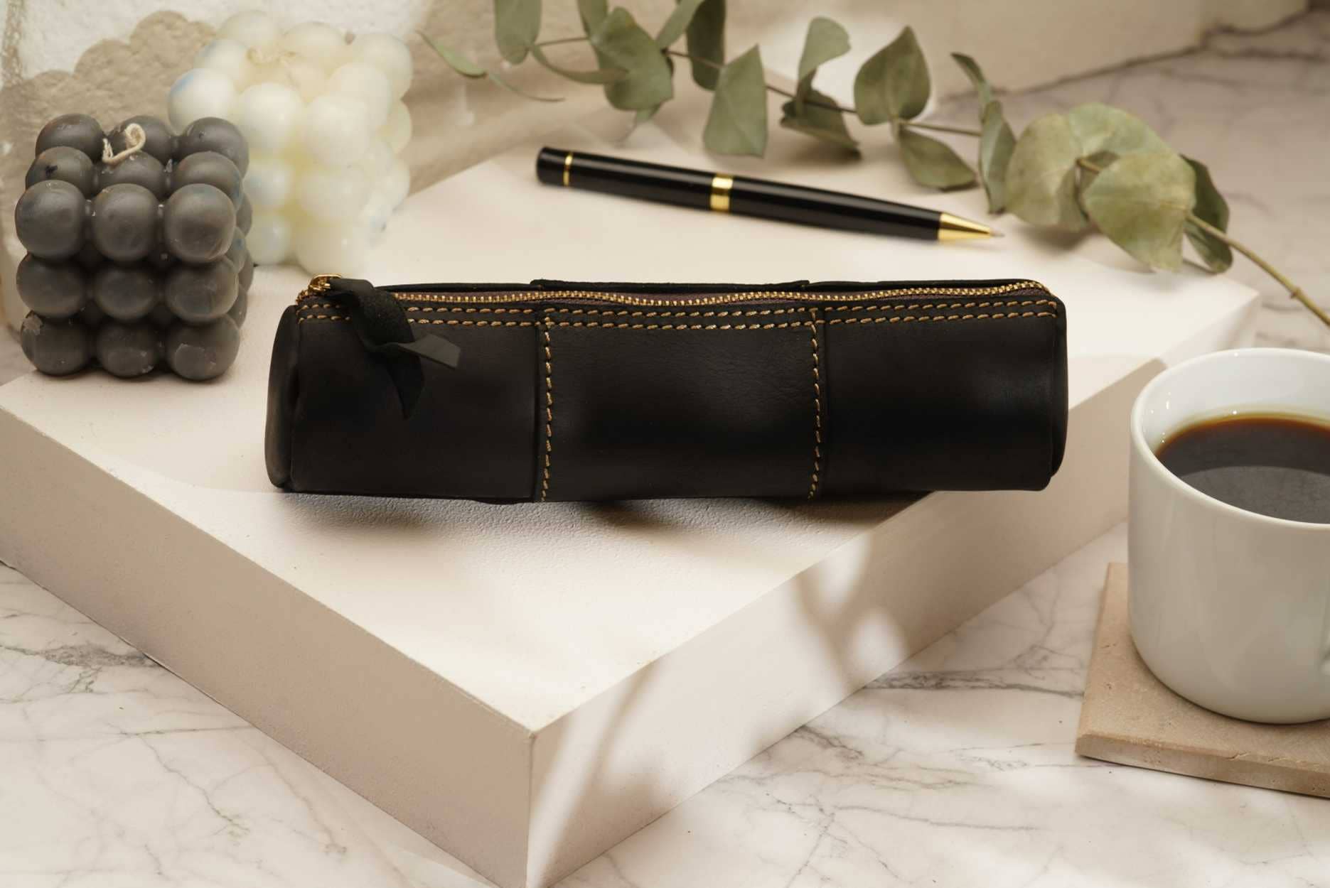 American Leather Goods - Wholesale Pencil Case/Pouch - Leather Pencil Case, Make-up Brush Holder, Pen Holder0
