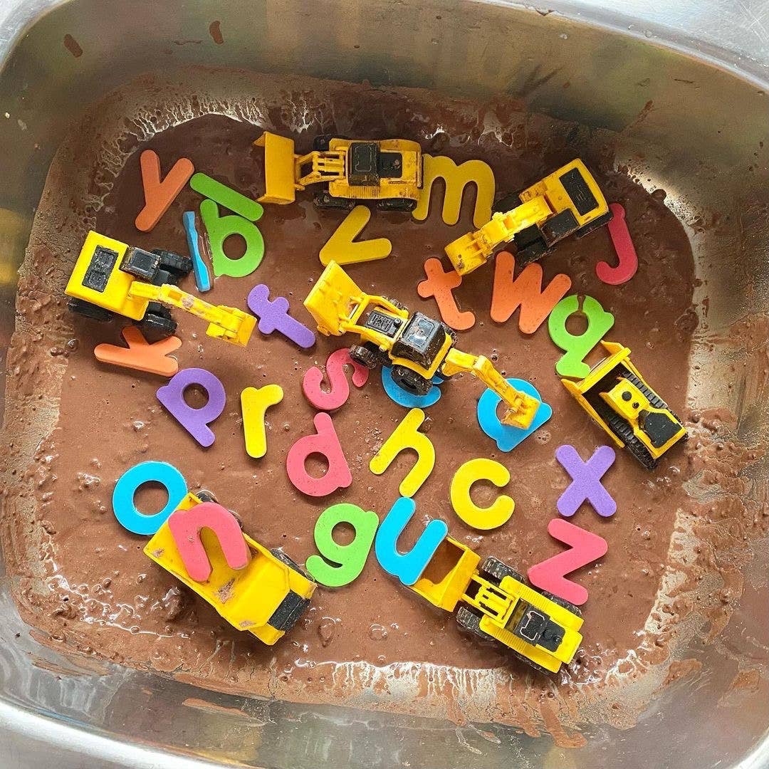 Curious Columbus - Wholesale Toy Set - Kids - Magnetic Letters & Numbers6