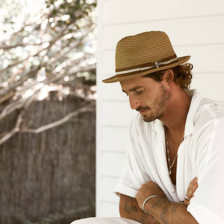 Tan Avondale stråfedorahat for engroshandel på Faire2