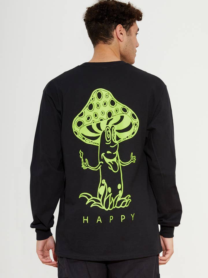 T-shirt Happy Longsleeve per la vendita all'ingrosso da parte di New Love Club