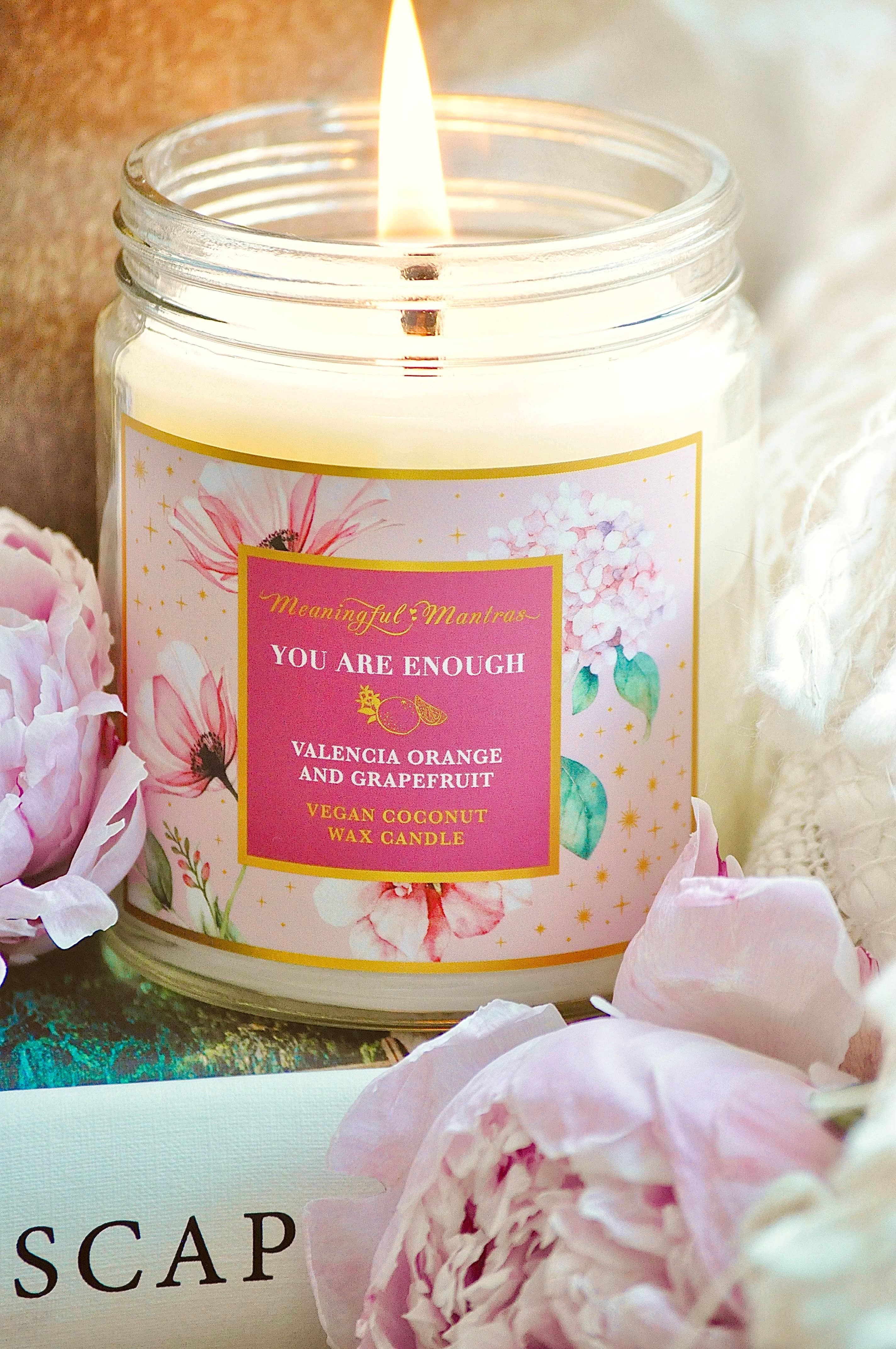 Meaningful Mantras – Vela em jarro/copo por atacado – 8oz Você é o suficiente vela de laranja/toranja de Valência1