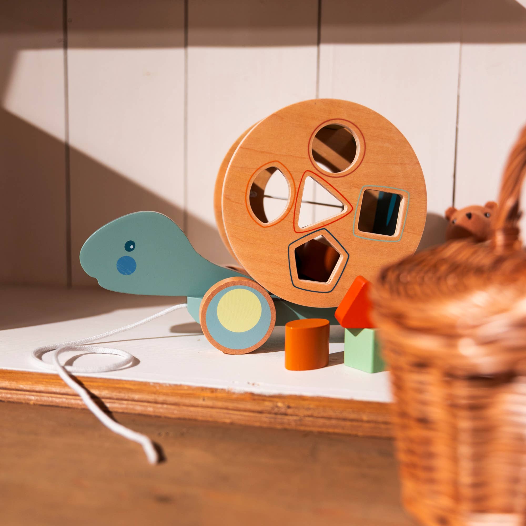 Egmont - Wholesale Wood Toy - Kids - Pull-Along Turtle1